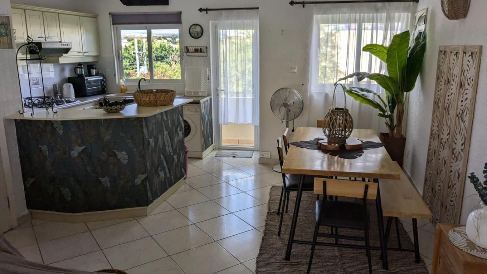 Charming Apartment Close To Beach & Amenities - Appartement De Charme Proche Plage Flic en Flac Luaran gambar